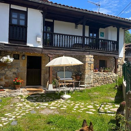La Casina Del Corral Villa Onís Buitenkant foto